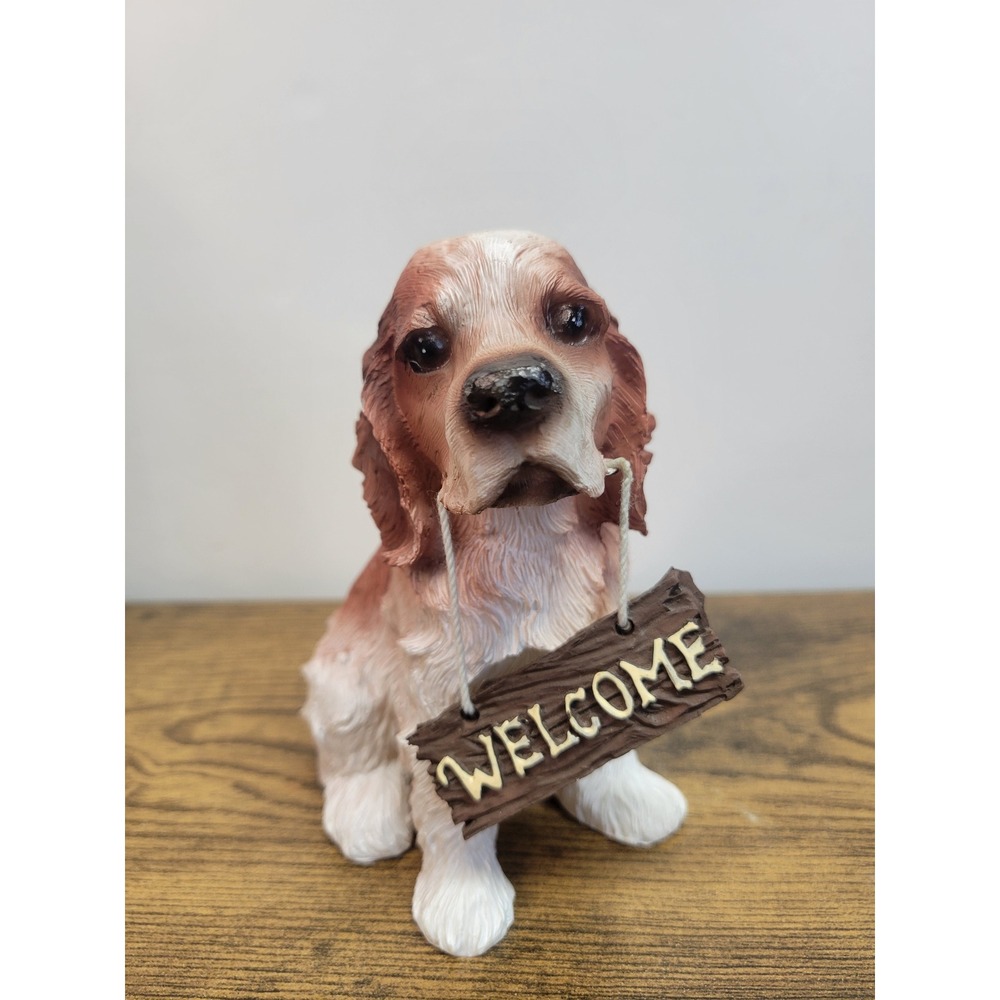 Cocker Spaniel Dog Figurine Welcome Sign Statue Brown White Puppy Decor